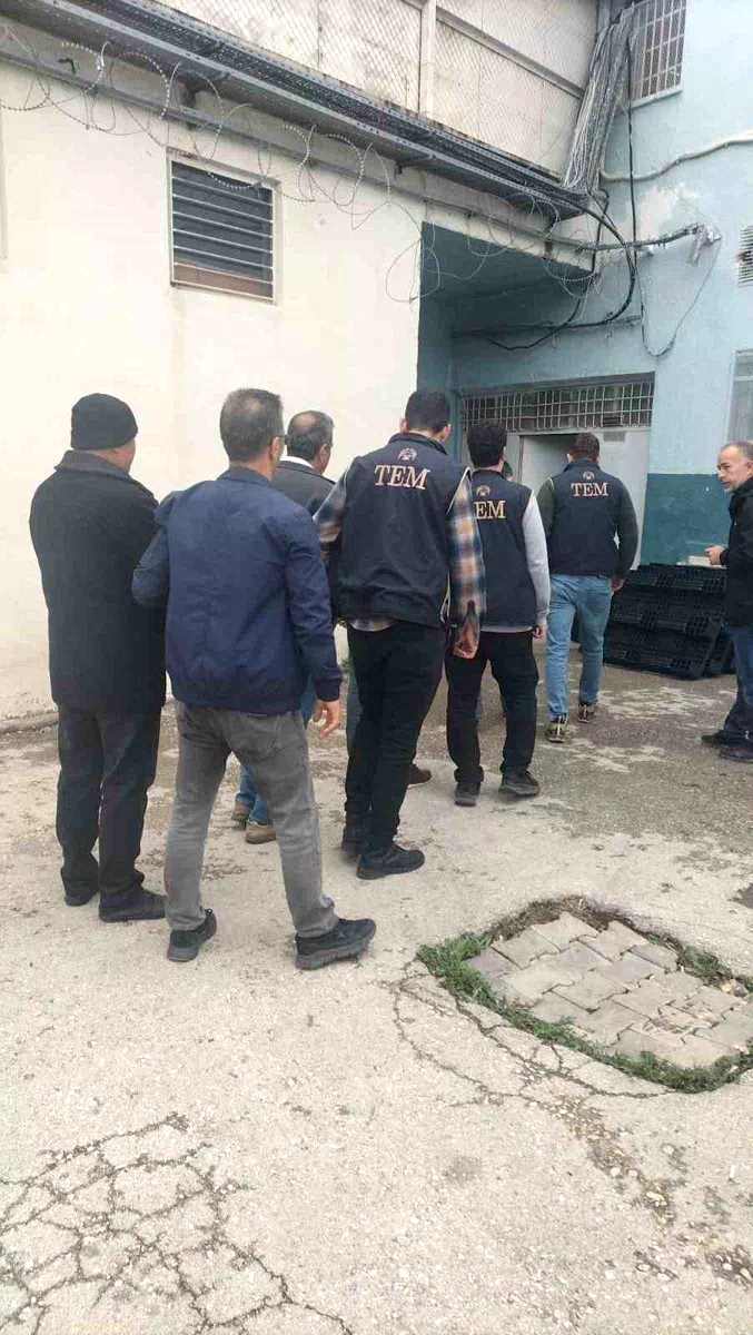 Kastamonu merkezli 4 ilde FETÖ operasyonu: 8 hükümlü yakalandı