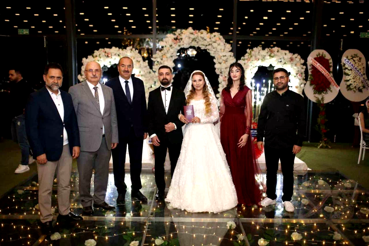 Kavaz ailesinin mutlu günü