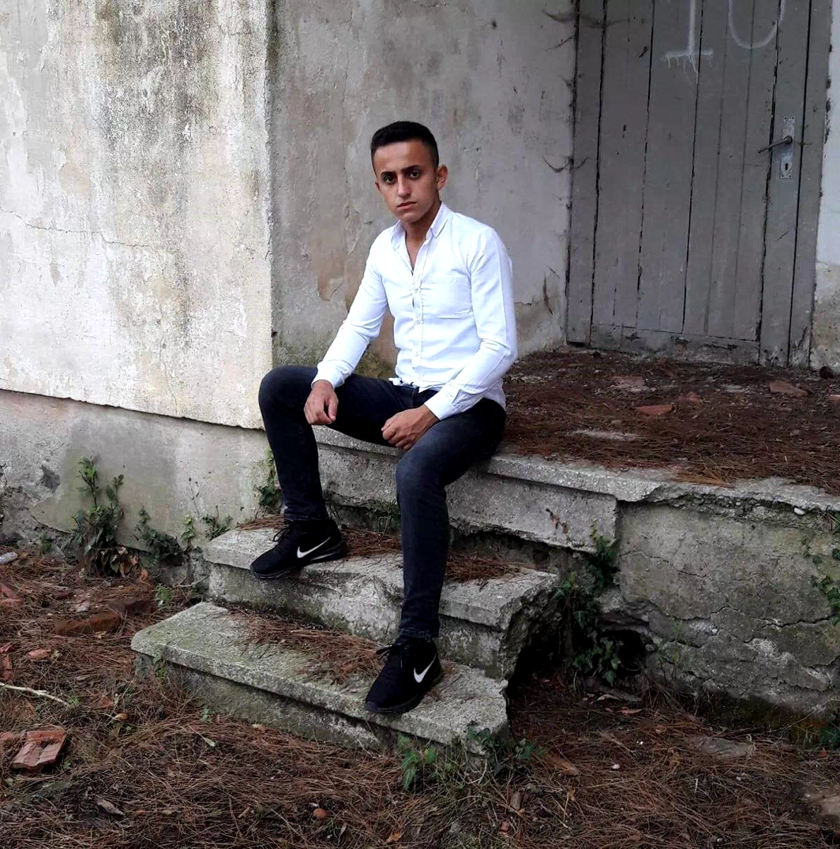 Kayıp olarak aranan genç, silahla vurulmuş halde bulundu