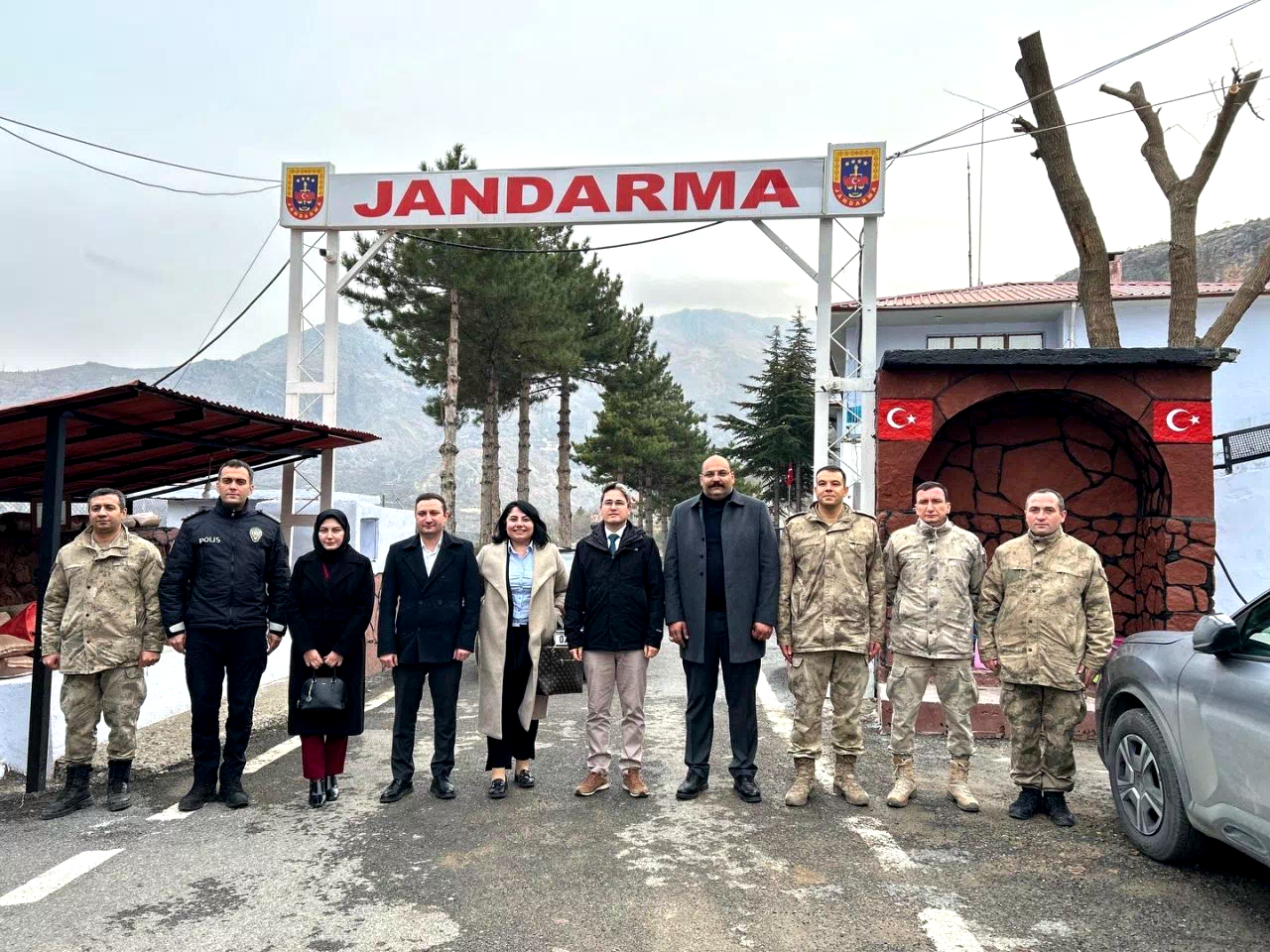 Kaymakam Arıkan jandarma personeliyle bir araya geldi