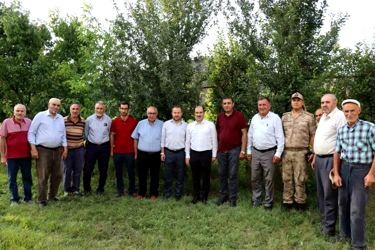 Kaymakam Çelik’ten Bahçecik Mahallesi’ne ziyaret
