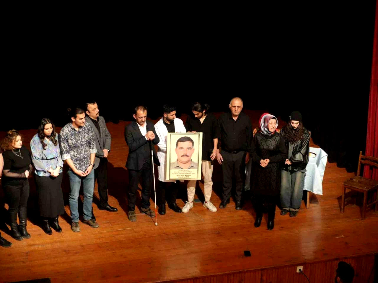 “Kelepçe” İsimli Oyun, Kastamonu Emniyet Personeli Karşısında İlk Sahne Aldı