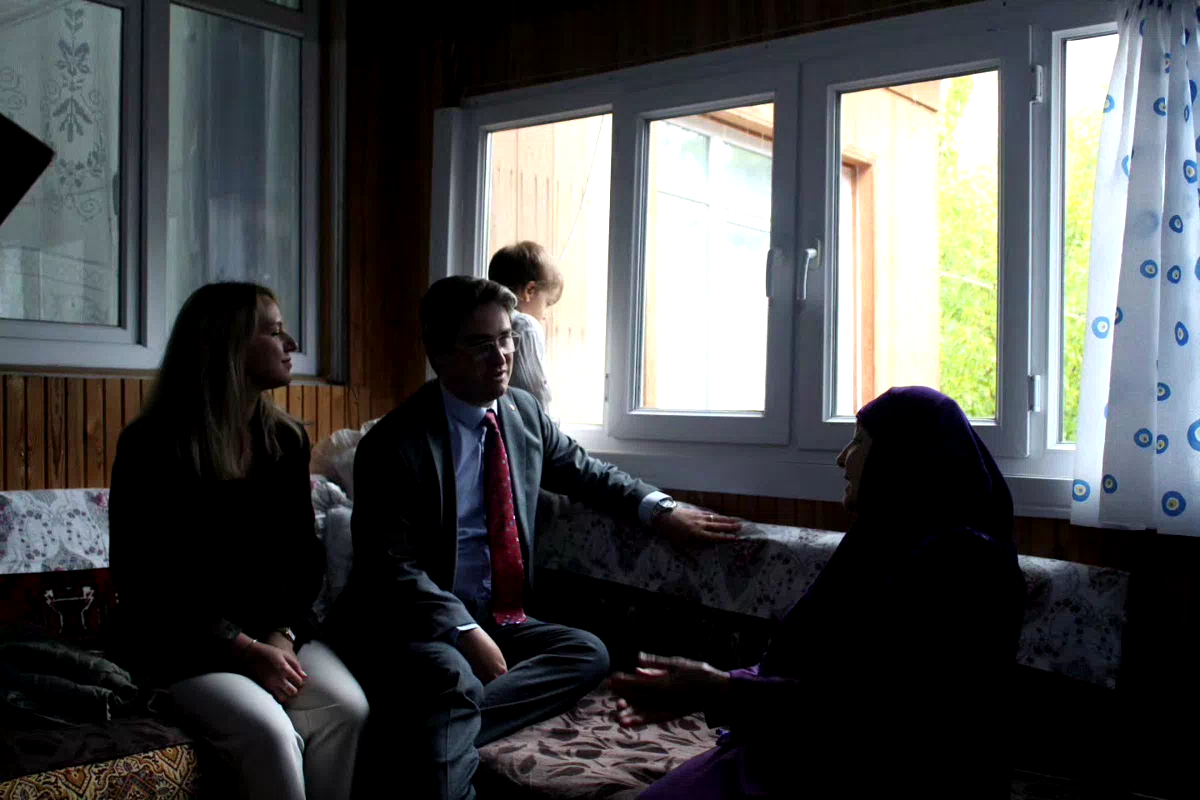 Kemaliye’de Yaşlılar Haftası kapsamında hane ziyaretleri gerçekleştirildi