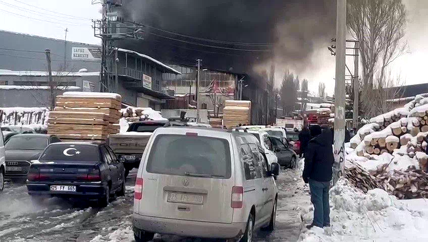 Kereste fabrikasında patlama: 5 yaralı