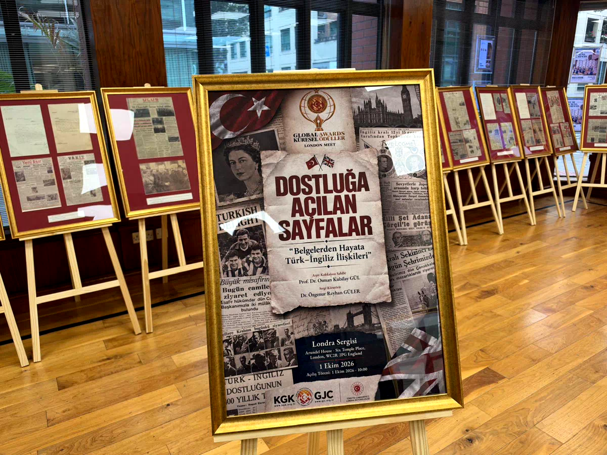 KGK sergisi Yunus Emre Londra merkezinde açıldı
