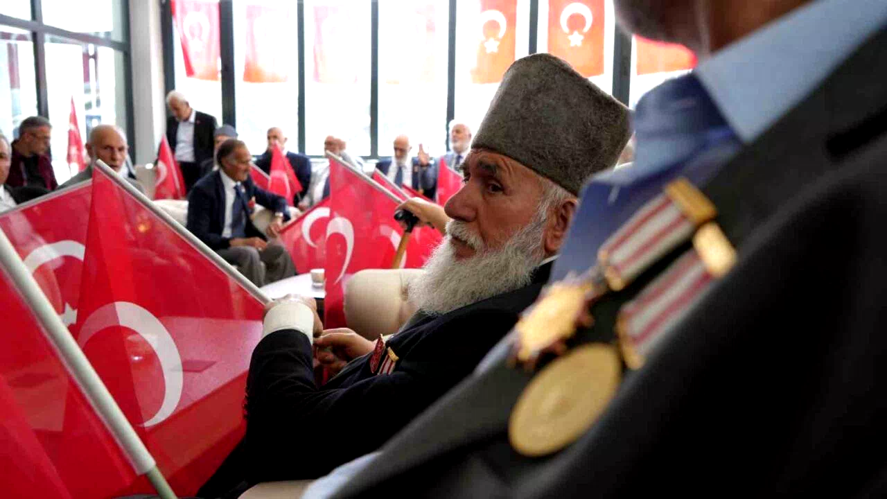Kıbrıs gazilerinden “Devlet İftihar Madalyası” talebi