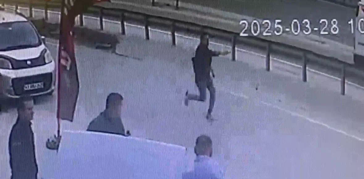 Kocaeli’de Körfez ilçesinde Oto Galeride Silahlı Saldırı!