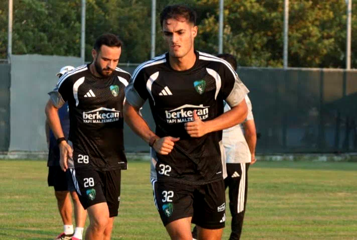 Kocaelispor’da transferler sürüyor