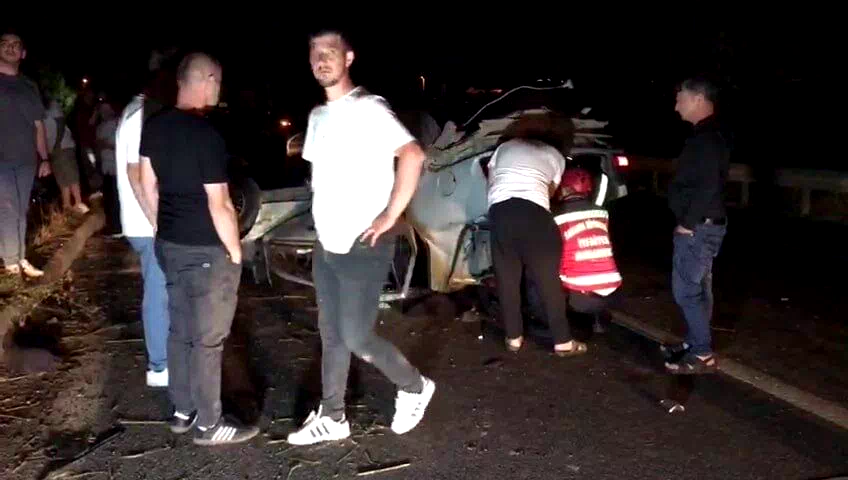 Kontrolden çıkan otomobil ters döndü: 2 yaralı