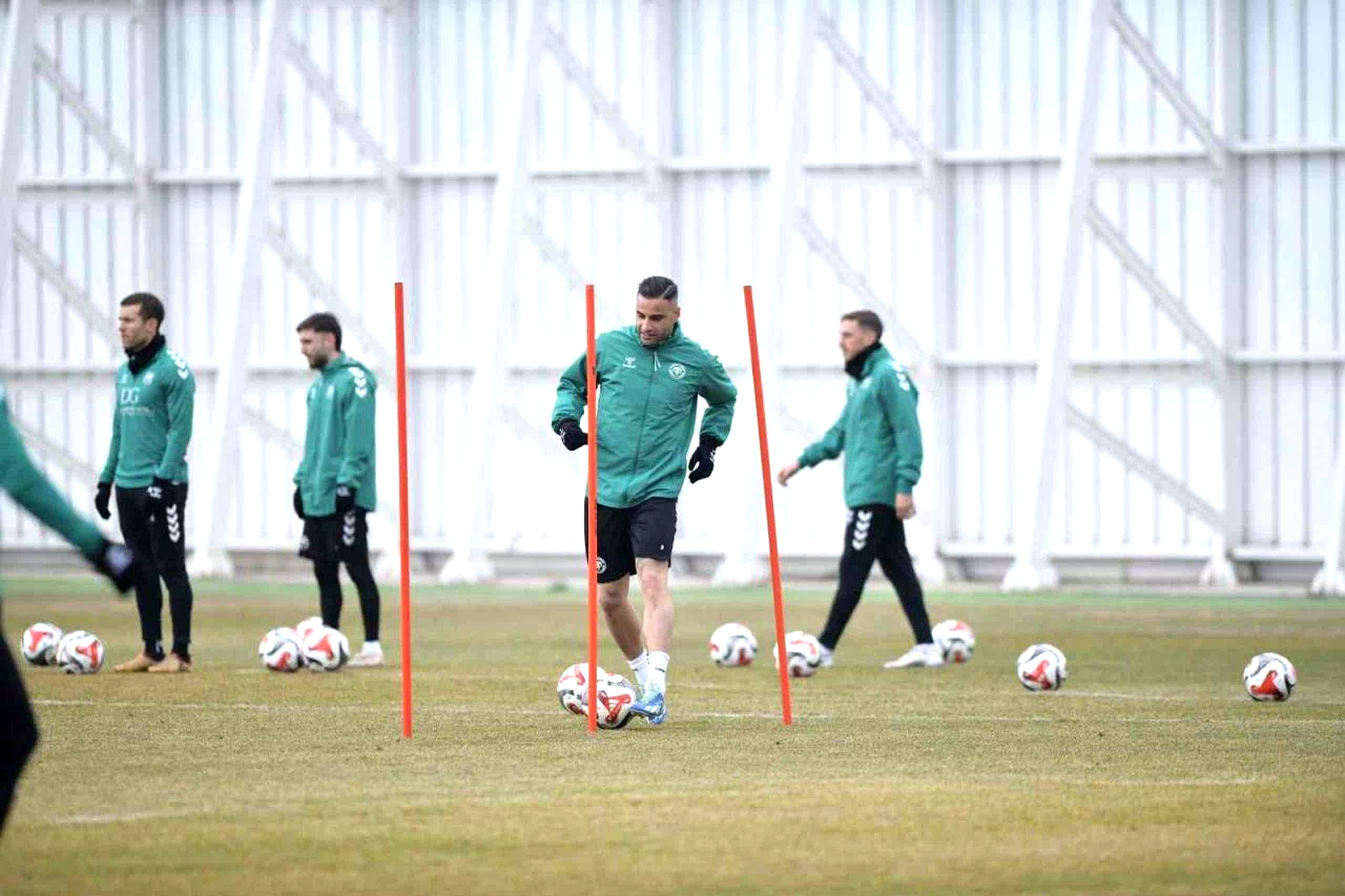 Konyaspor, Beşiktaş maçının hazırlıklarına devam ediyor