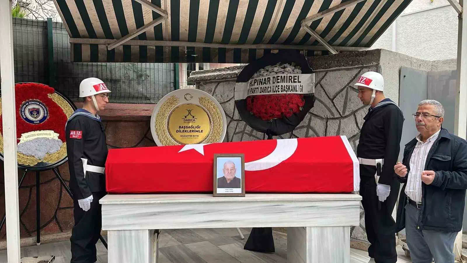 Kore Gazisi Askeri Törenle Son Yolculuğuna Uğurlandı.