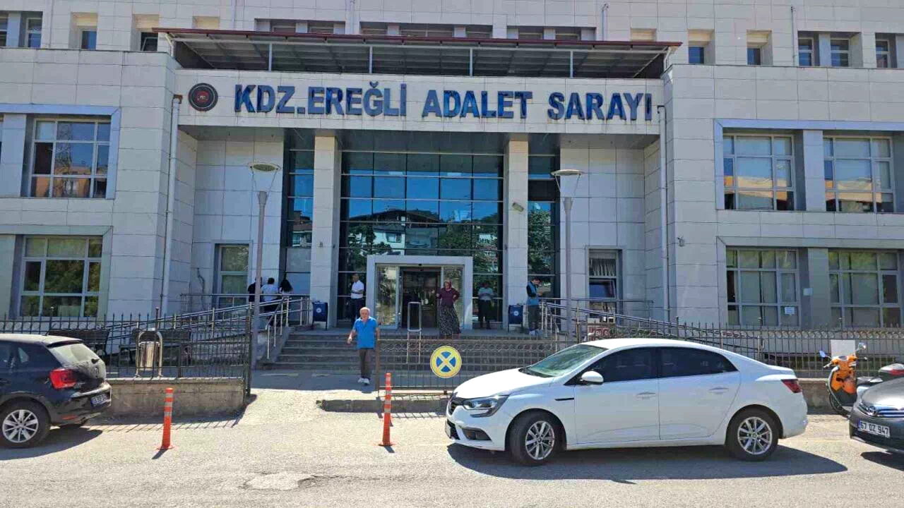 Küçük yaşta kıza cinsel taciz davasında şüpheli suçlamaları reddetti