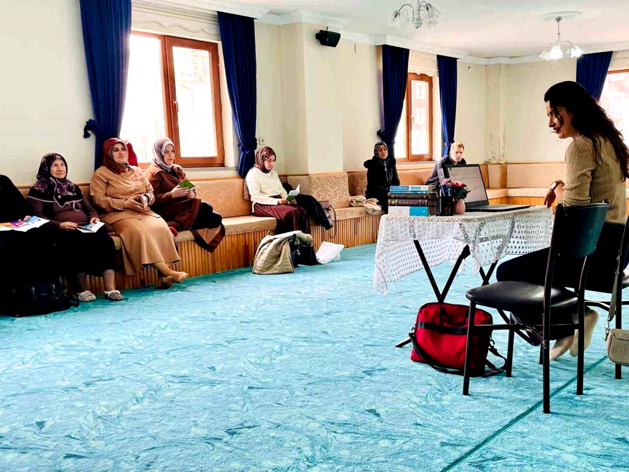 Kur’an kursu kursiyerlerine SAHA eğitimi verildi