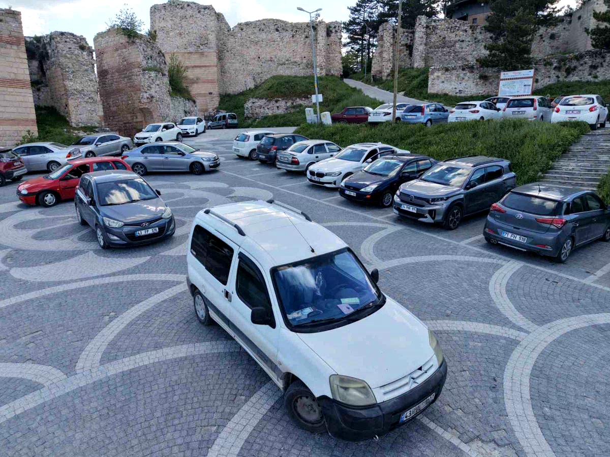 Kütahya’da trafikteki araç sayısı 294 bini geçti
