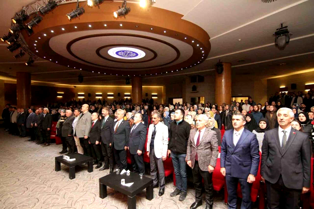 Maarif Modeli Ebeveyn Okulu kursları başladı
