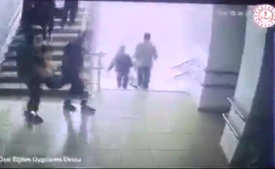 Malatya’da öğrencilerin deprem tahliyesi kamerada