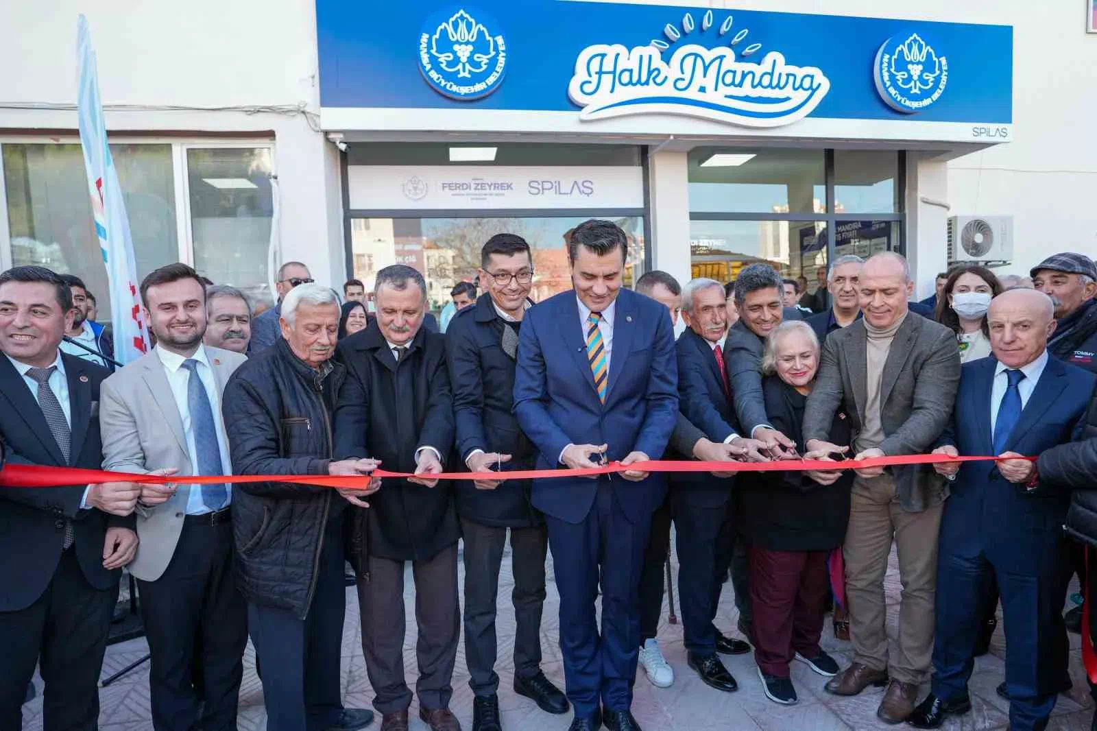 Manisa Büyükşehir Belediyesi Halk Mandıra Projesi’nin İkinci Şubesi Açıldı.
