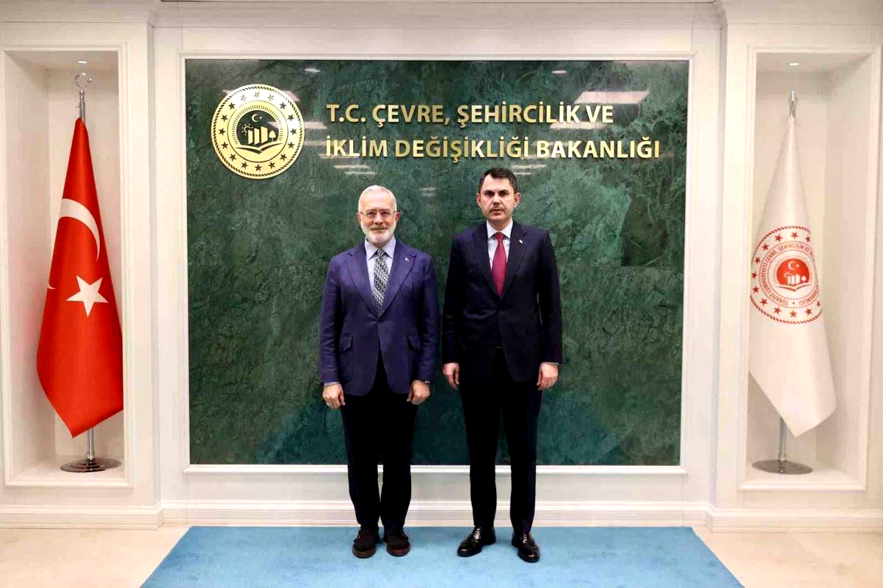 Manisa’daki kamu binalarına GES kurulacak