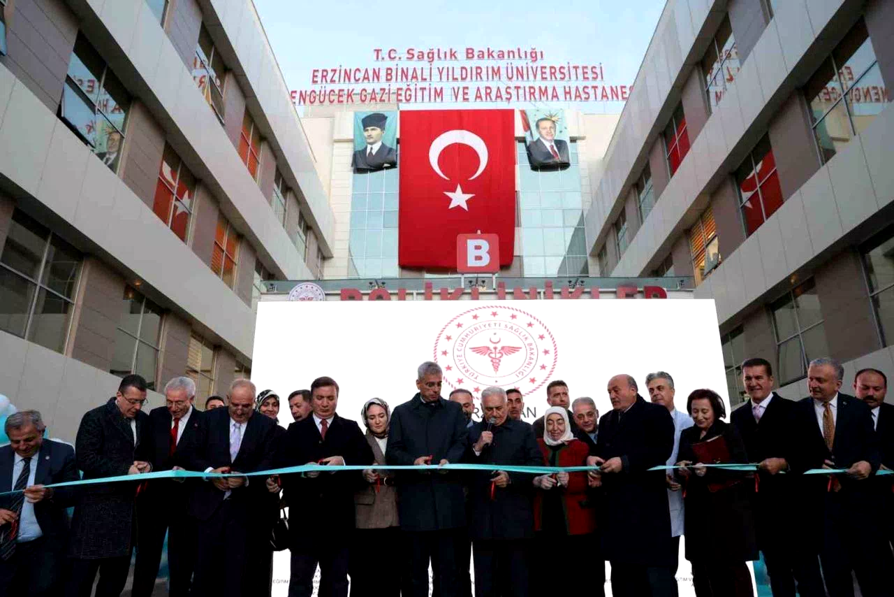 Mengücek Gazi Eğitim ve Araştırma Hastanesi resmi açılış töreni