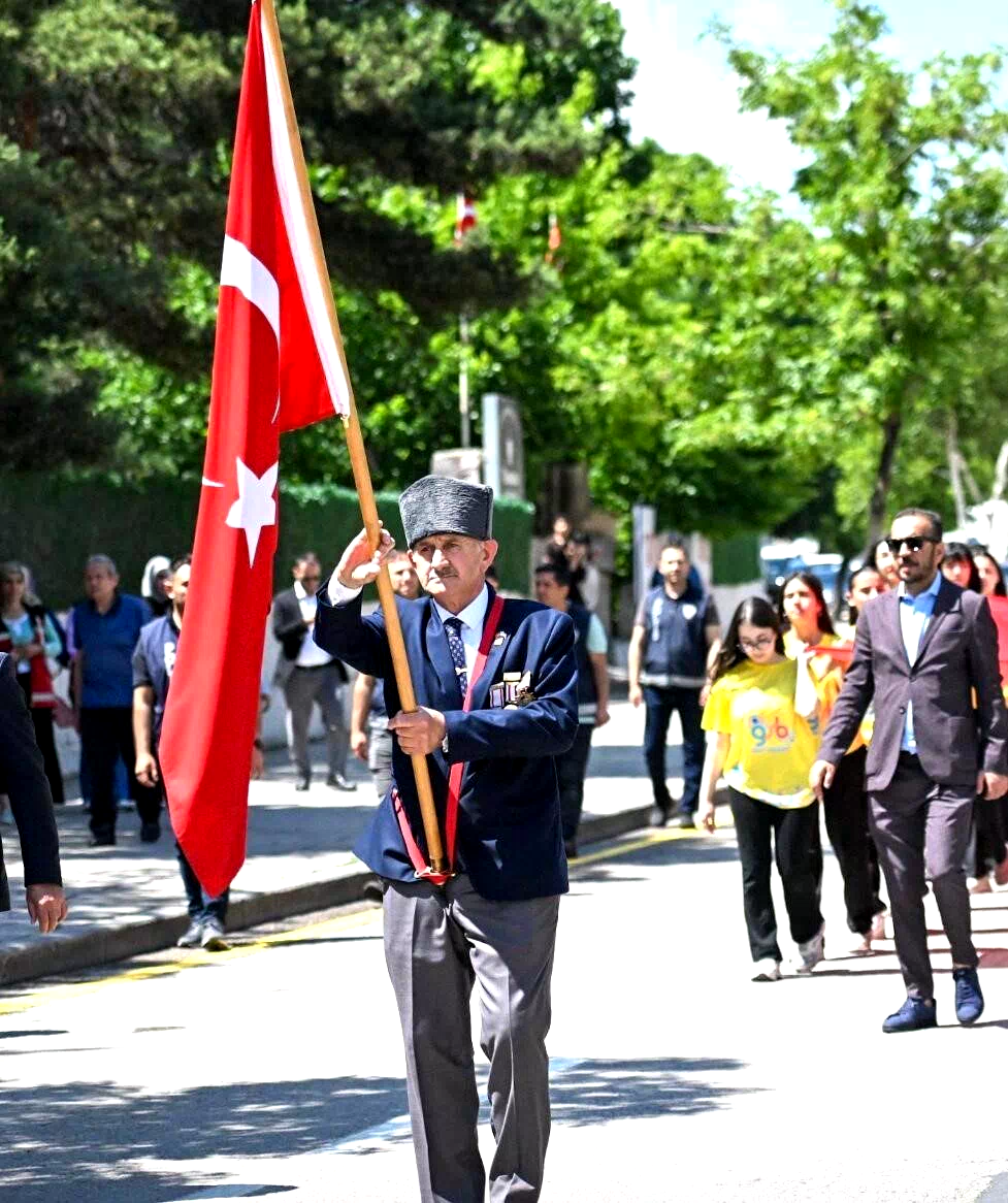 Mesci: ’’Atatürk, Anadolu topraklarında bir umut meşalesi yakmıştır’’