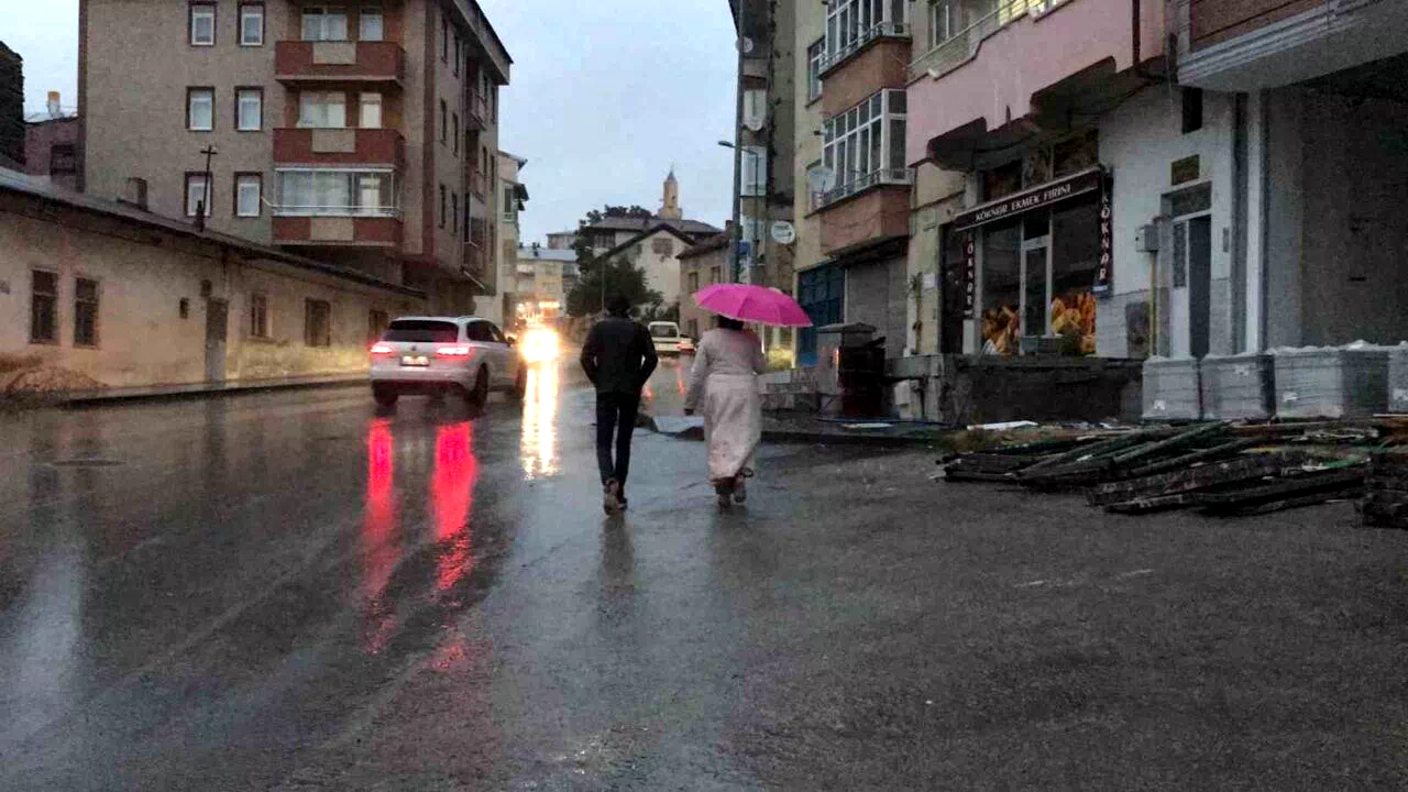 Meteoroloji’den yağış, sis ve çığ uyarısı