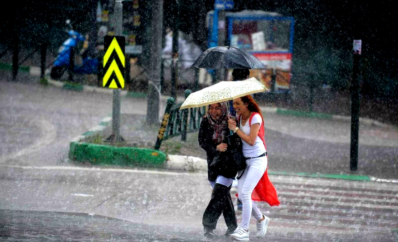 Meteorolojiden Bayburt için yağış ve rüzgâr uyarısı