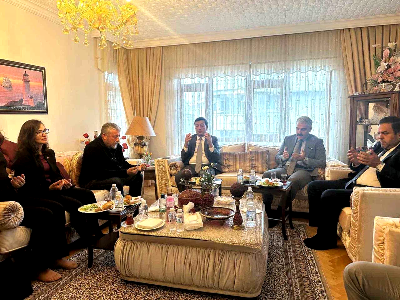 MHP’den Çankaya’da ‘Hayırlı Günler Komşum’ buluşmaları
