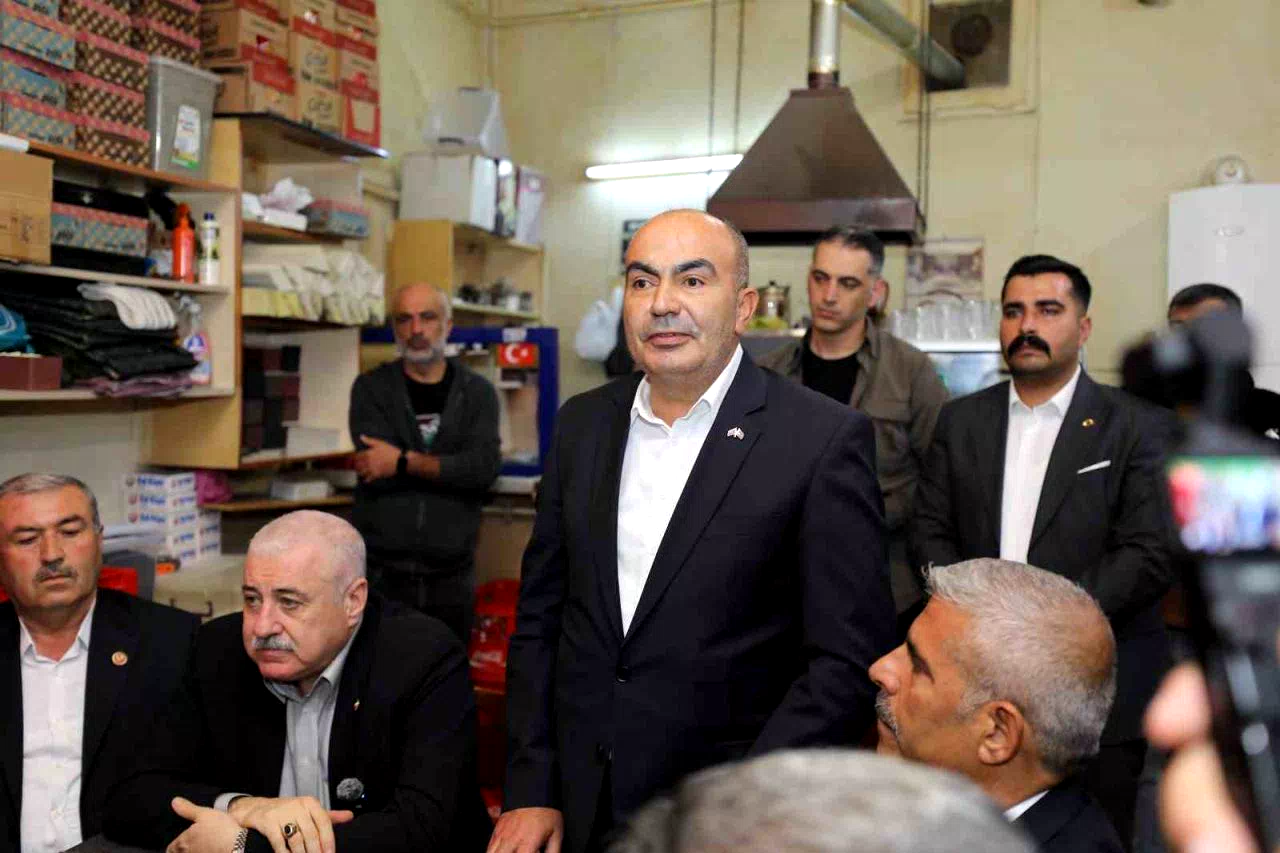 MHP Gaziantep İl Başkanlığı “Hayırlı Günler Komşum” programına başladı