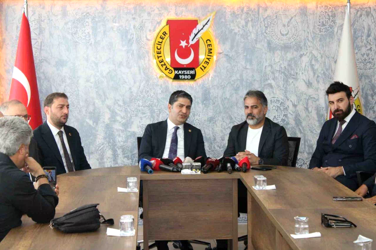 MHP Genel Başkan Yardımcısı Özdemir: “Terörsüz Türkiye projesi siyasi bir proje değil, Türkiye Cumhuriyeti Devleti’nin resmi projesidir”