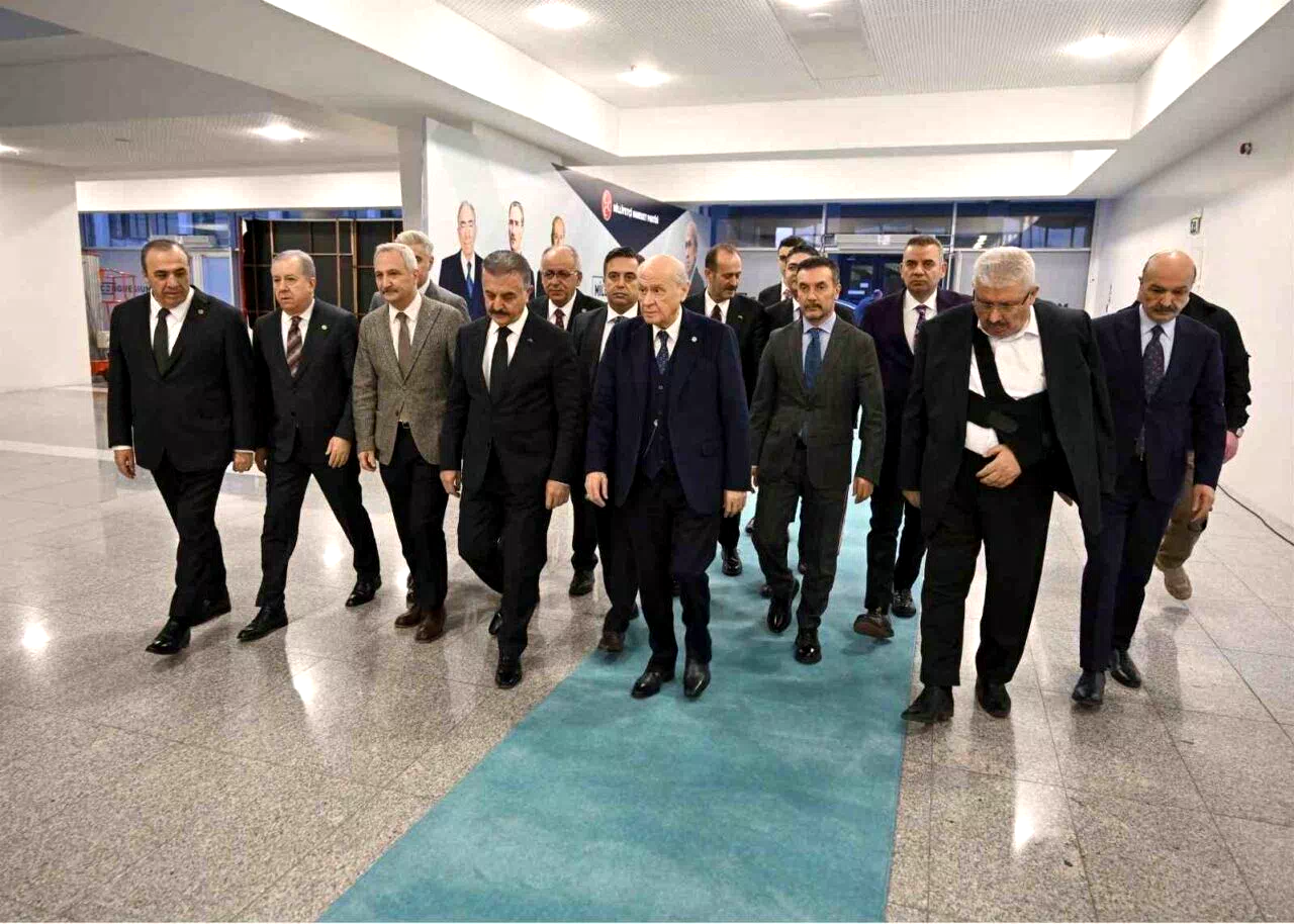 MHP Genel Başkanı Bahçeli: “Türk milleti muazzam bir uyanışın ivmesiyle yeni yüzyılı kardeşliğin yüzyılı yapacak”