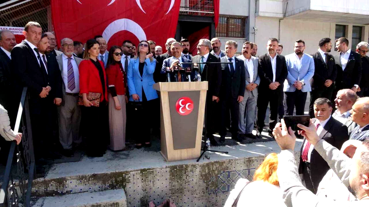 MHP Kütahya İl Başkanlığı’na atanan Türker görevi devraldı