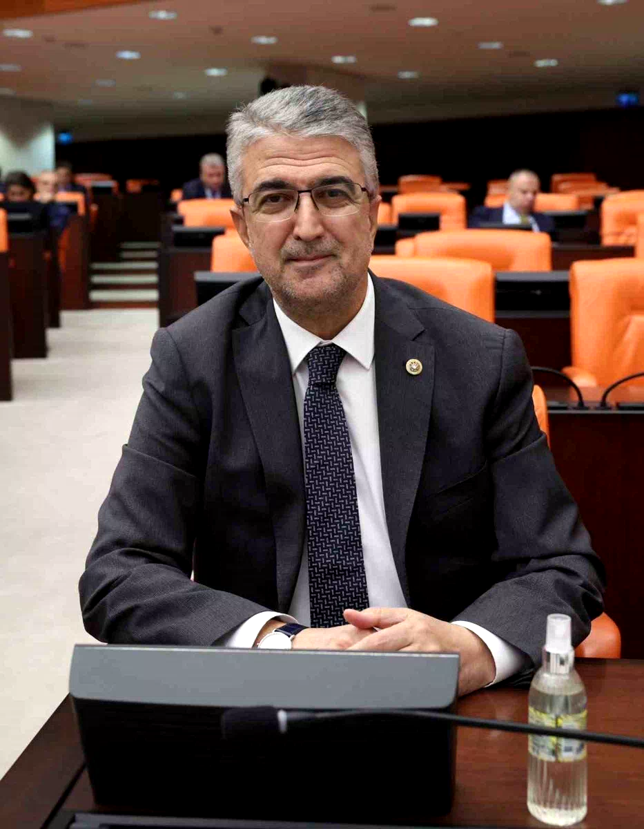 MHP Milletvekili Aydın, TEKNOFEST etkinliklerinin Erzurum’da yapılmasını istedi