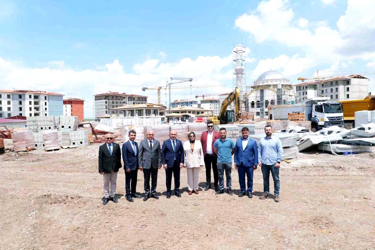 Milletvekili Gürcan ve Başkan Albayrak’tan Kocakır TOKİ şantiyesine ziyaret