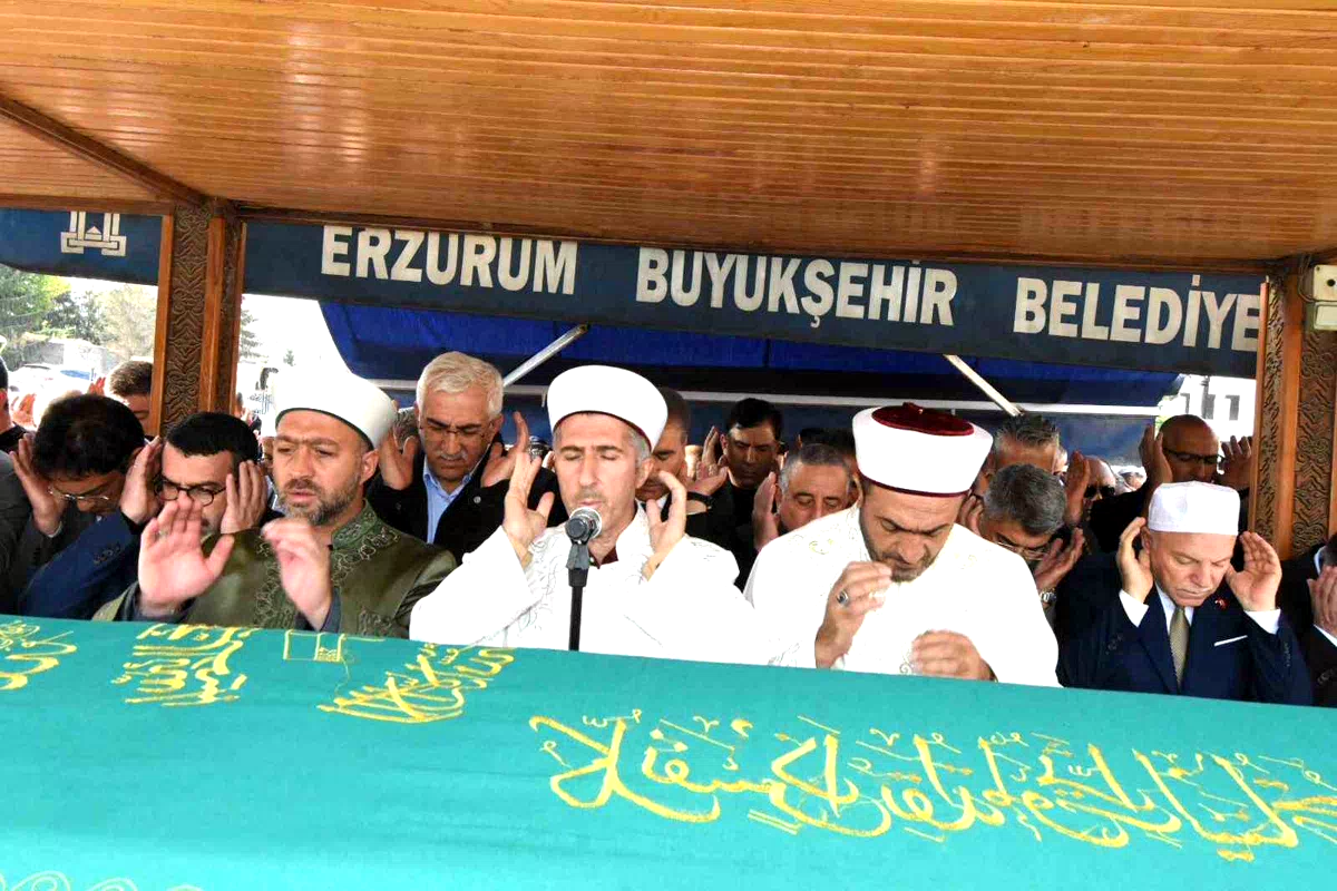 Milletvekili Mehmet Emin Öz’ün acı günü, Ahmet Turan Öz son yolculuğuna uğurlandı