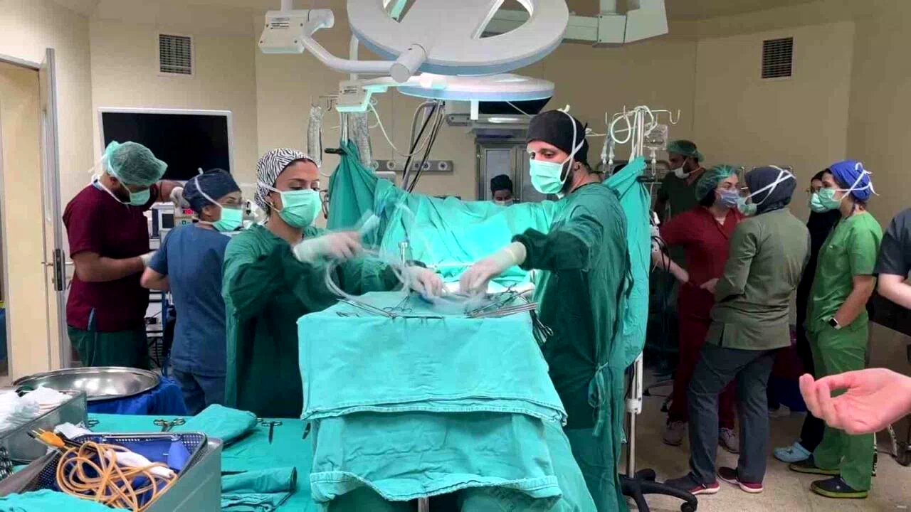 Motosiklet kazası sonrası beyin ölümü gerçekleşen genç kızın organları 3 kişiye umut oldu