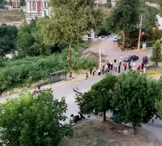 Motosikletin çarptığı 3 yaşındaki çocuk ağır yaralandı