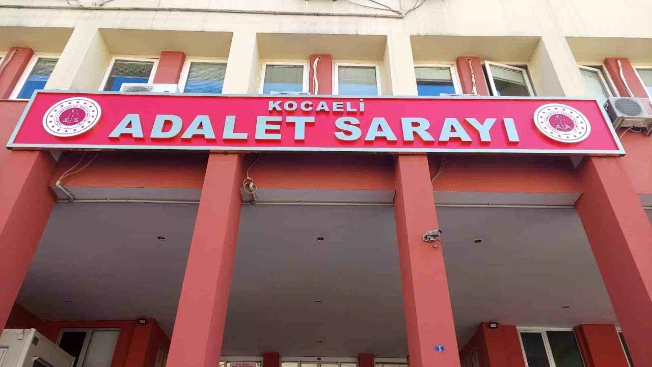 Müzik tartışması cinayetle bitti