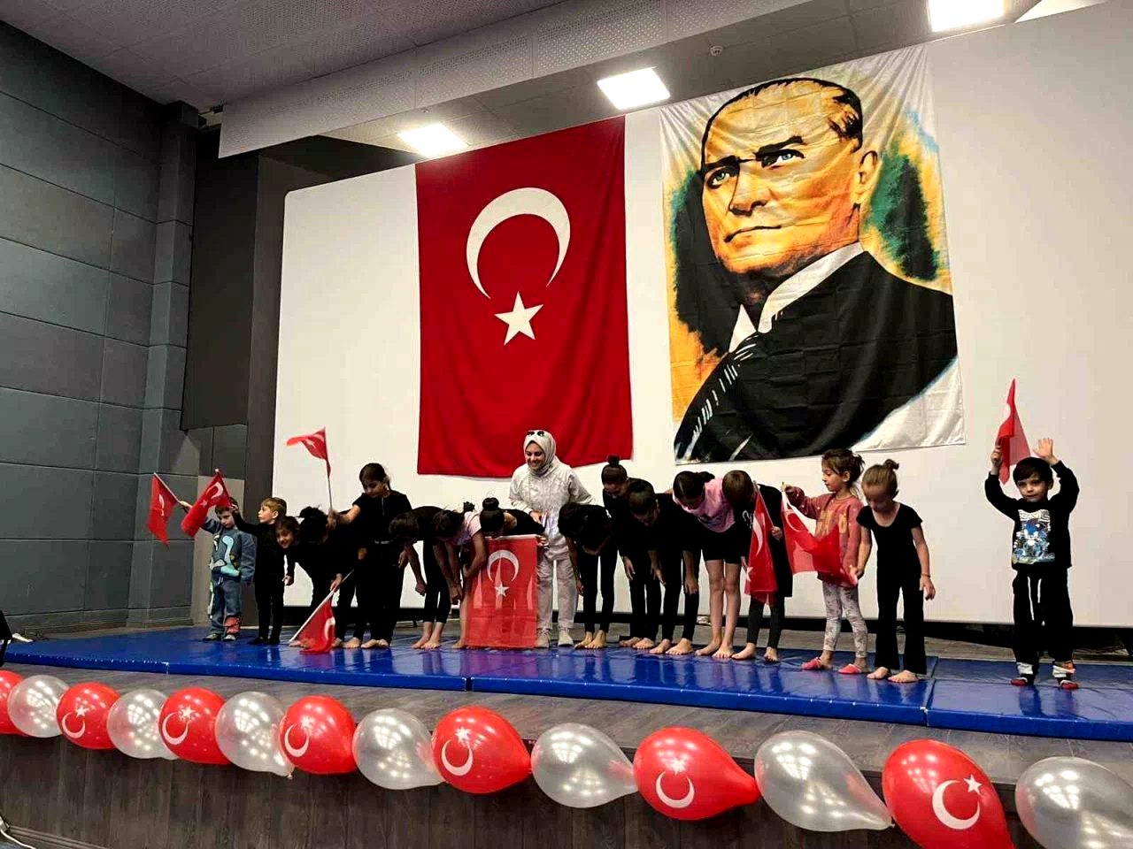 Narman’da gençler sonbahar etkinliği