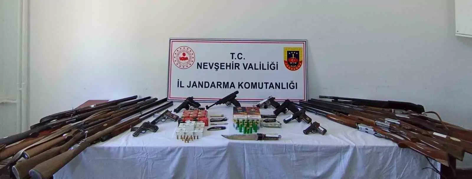 NEVŞEHİR’DE YAPILAN OPERASYONDA 9 KİŞİ GÖZALTIINA ALINDI