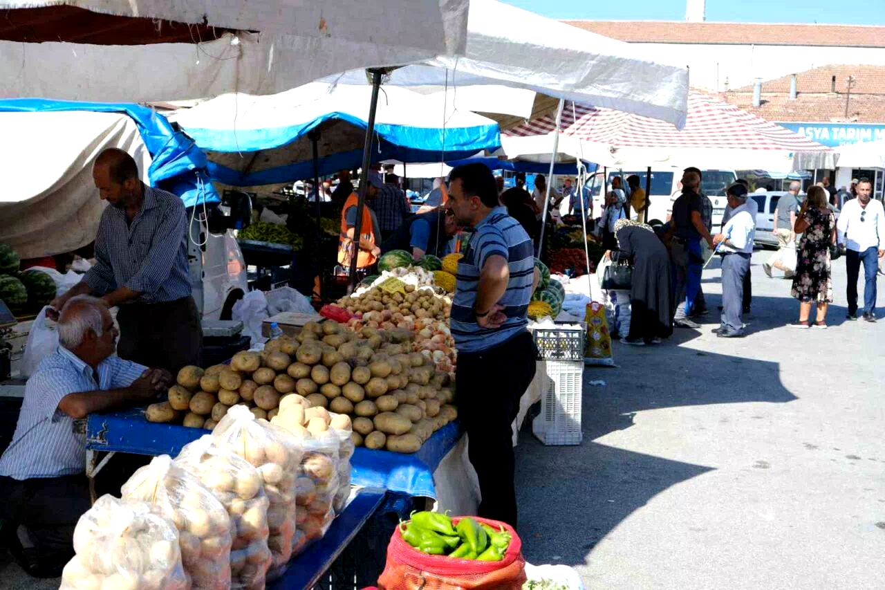 Nisan ayında yıllık enflasyon yüzde 37,86 oldu