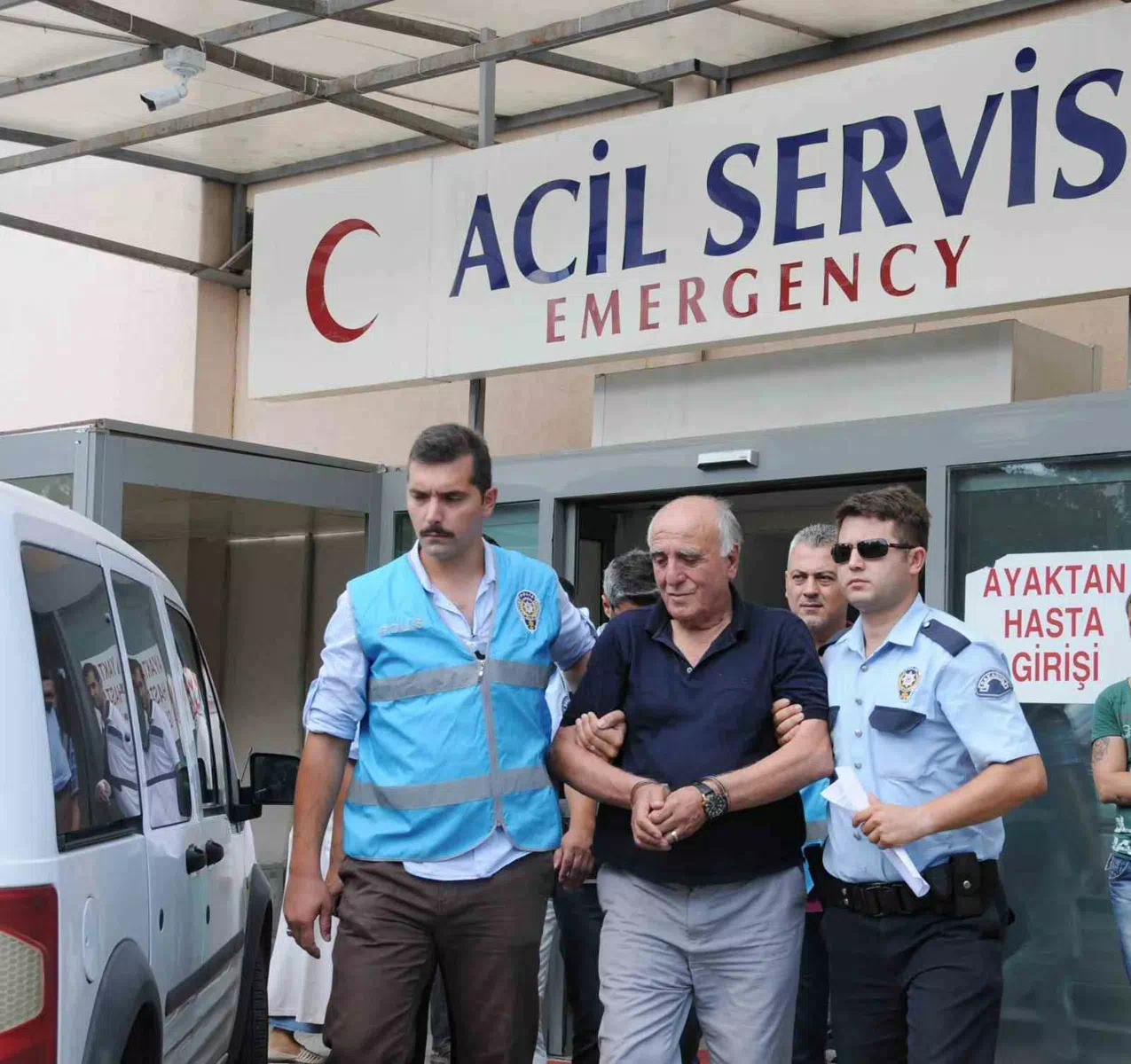 Oğlu lüks içinde yaşarken babası cezasının onanıp onanmayacağı günü bekliyor