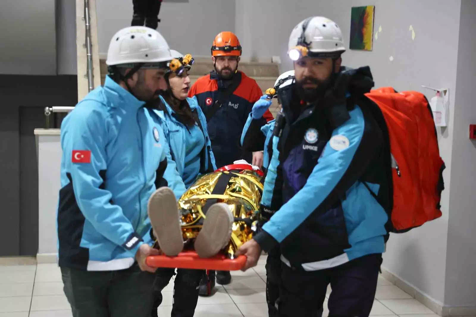 Öğrencilere Deprem ve Yangın Tatbikatı Düzce’de Gerçekleştirildi.