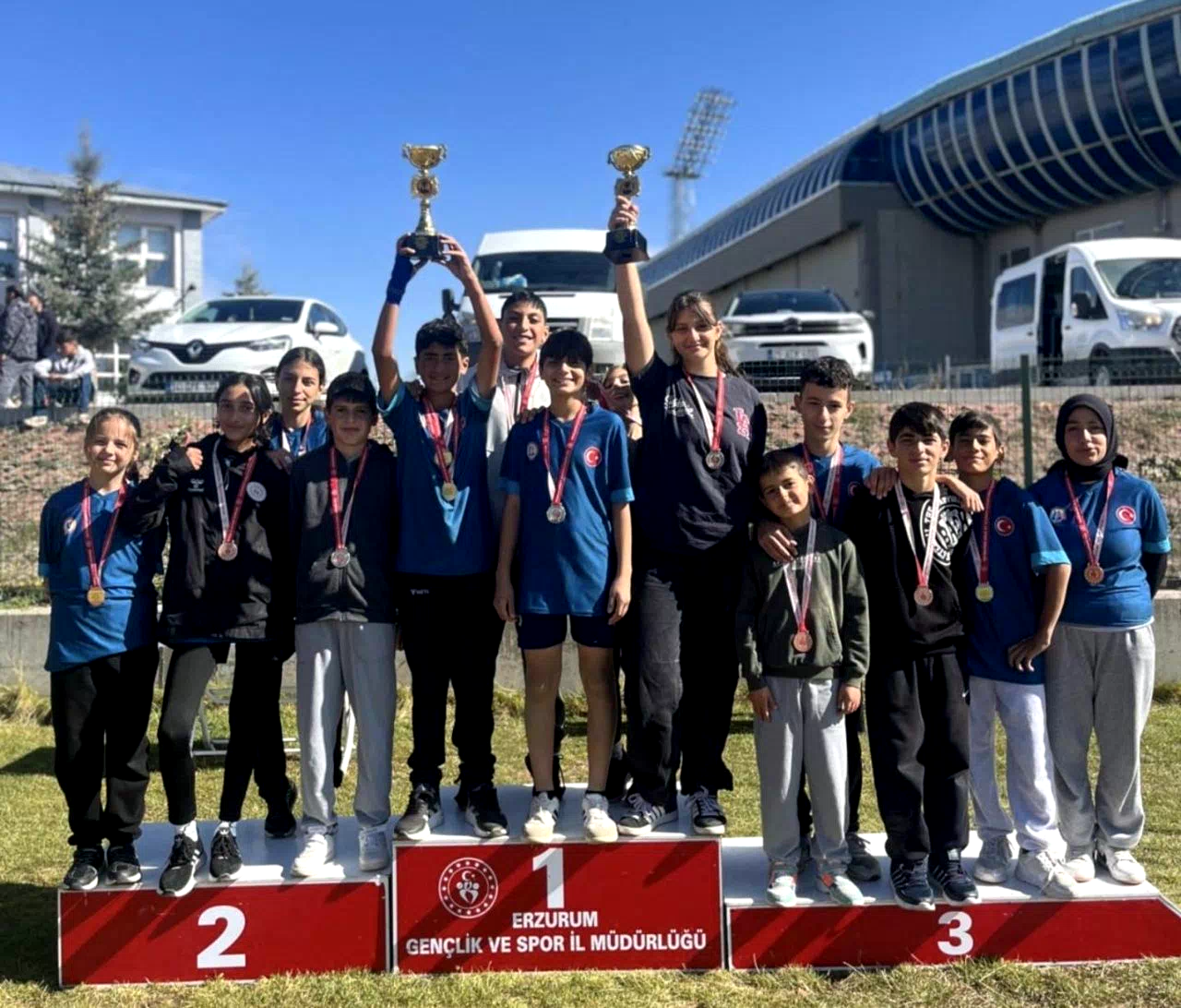 Okul sporlarına Aşkale ambargo koydu
