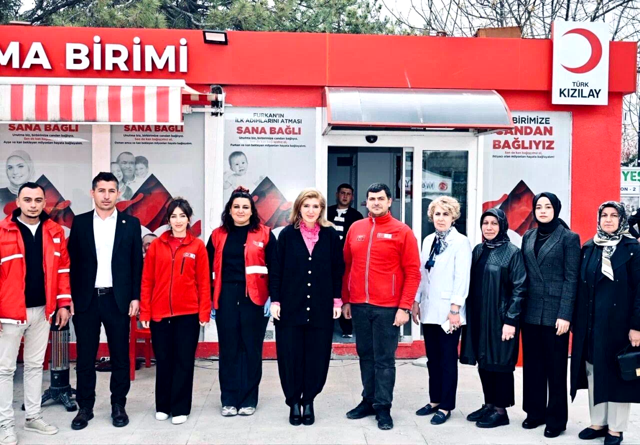 Ölmeztoprak’tan sahada yoğun temaslar