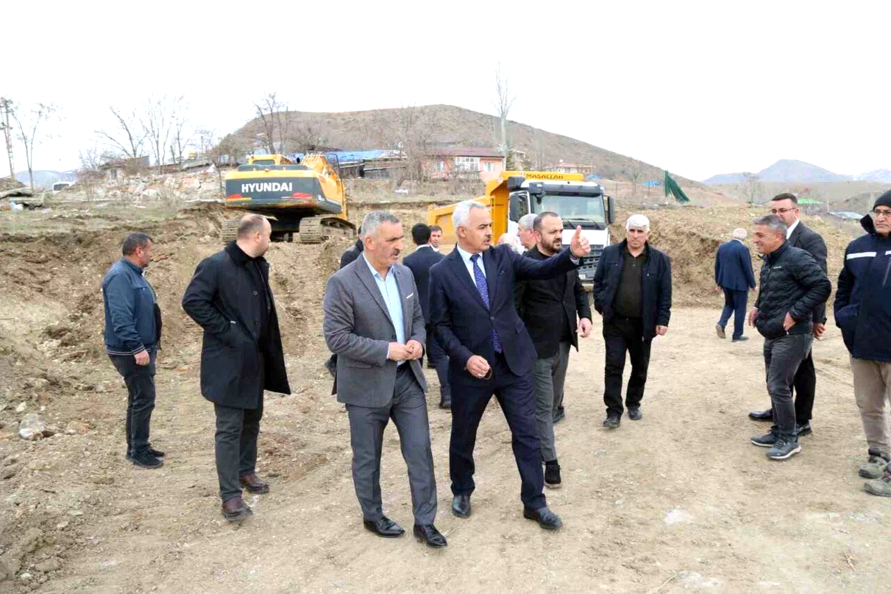 Oltu’da yeni öğretmenevinin temelleri açılıyor