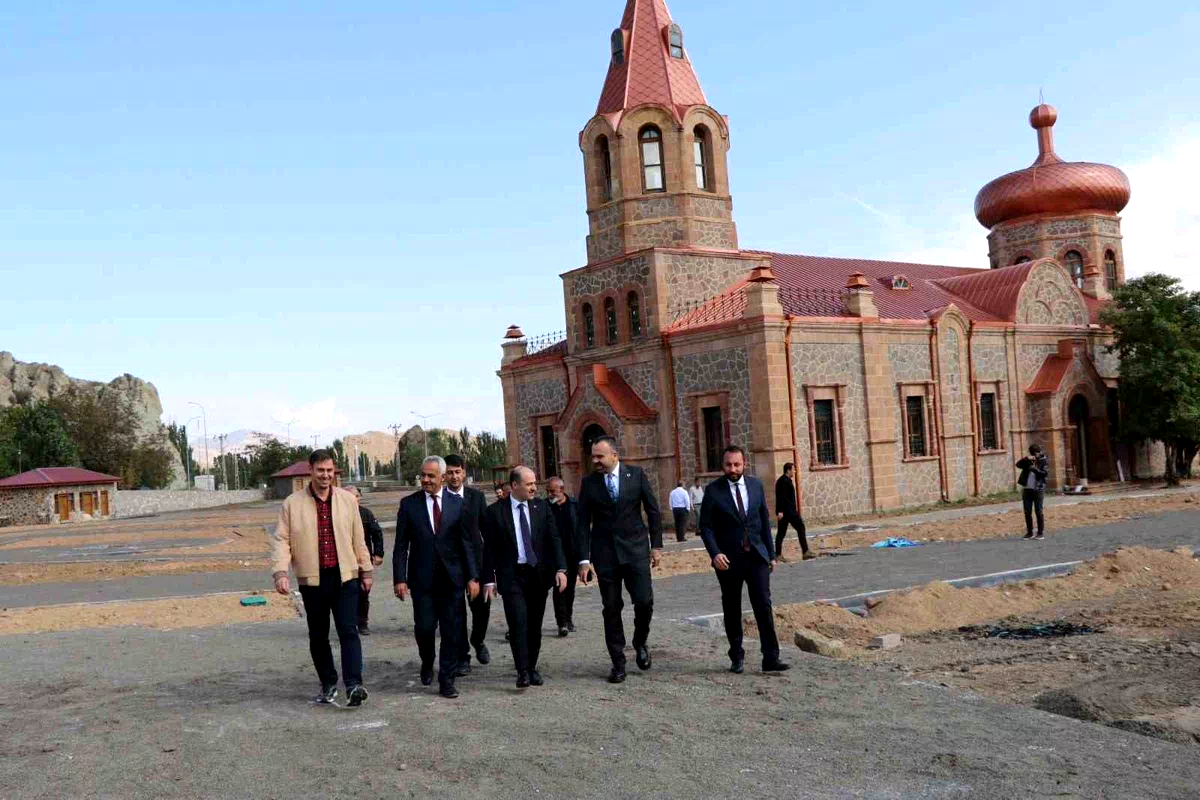 Oltu’da "Uyumayan kütüphane" projesi için inceleme