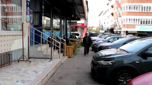 Oltulu Yunus hoca, sosyal medyada ilgi odağı oldu