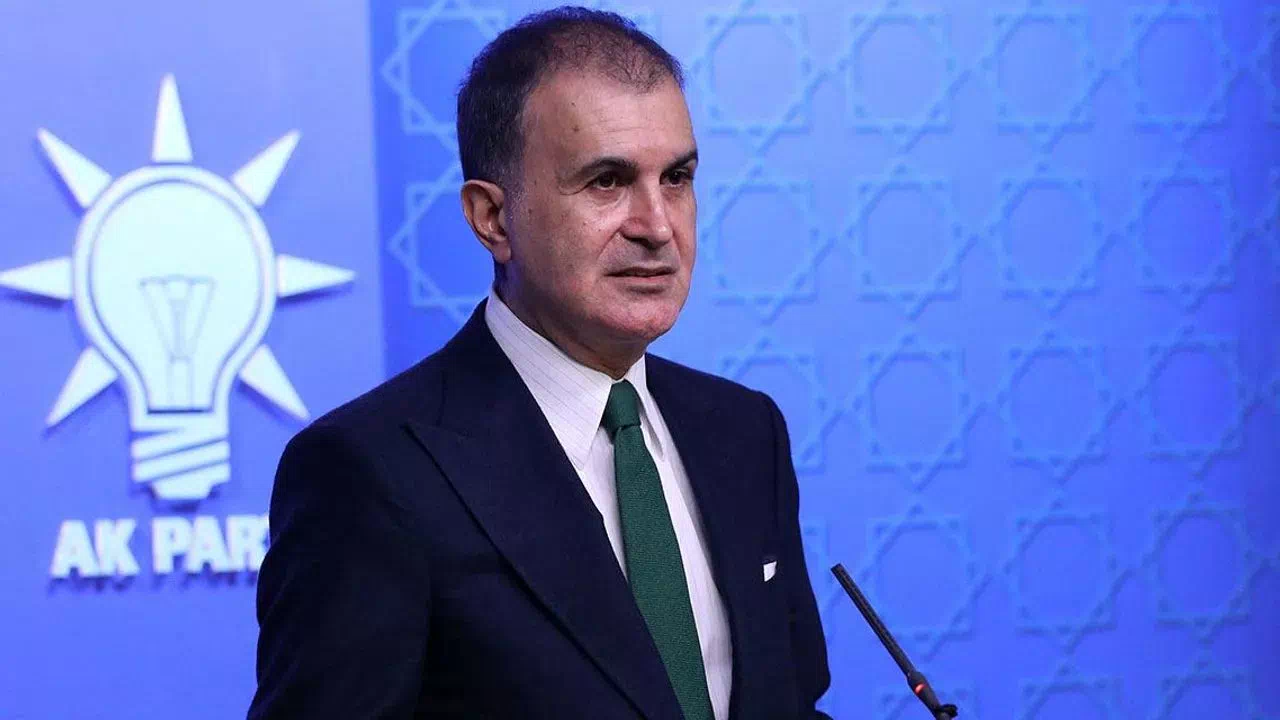 Ömer Çelik: Özgür Özel siyasi tarih bilmiyor