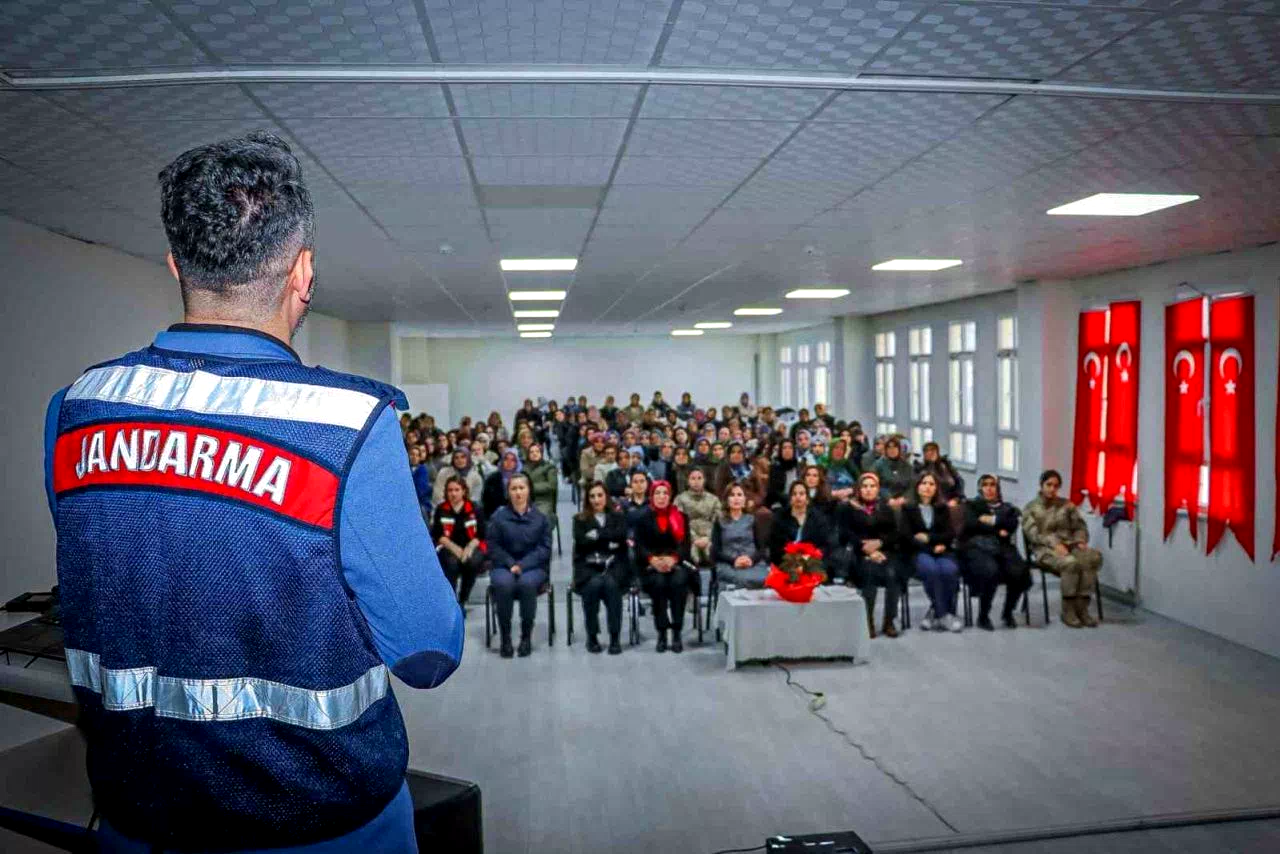 Ordu’da anneler narkotik suçlara karşı bilgilendirildi