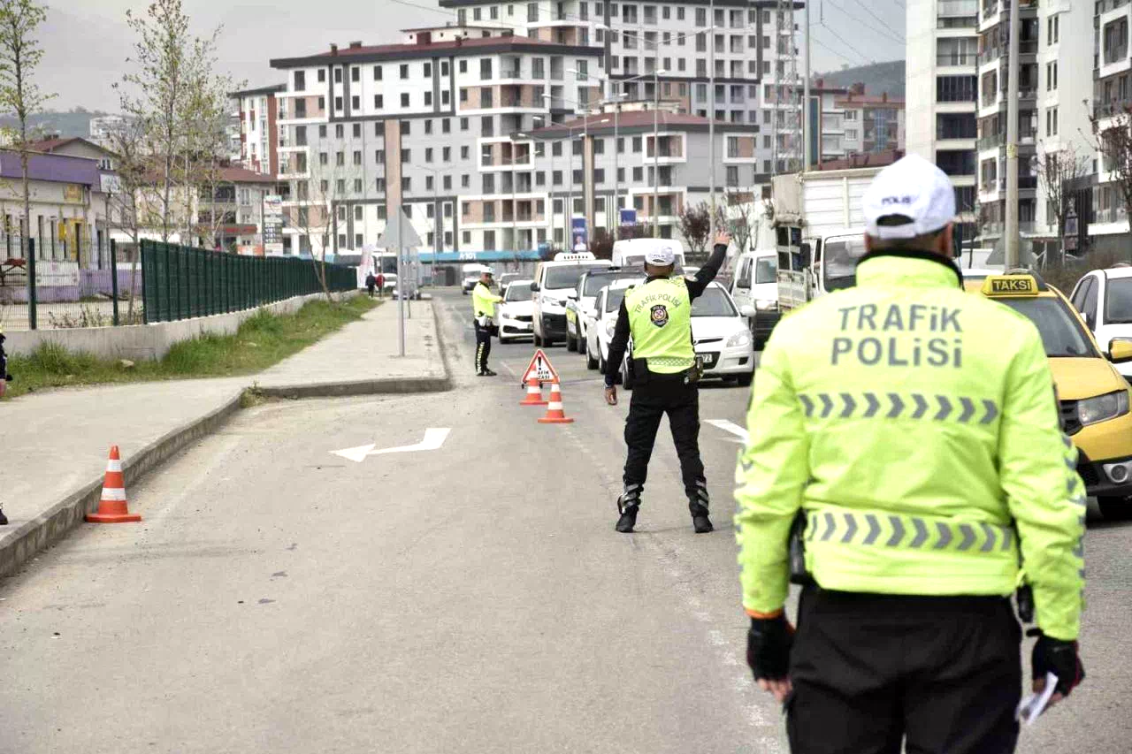 Ordu’da bir haftada yaklaşık 12 bin araç ve sürücüsü denetlendi